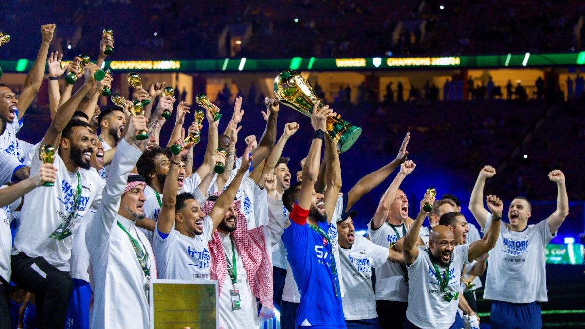 Al Hilal venció en penales y levantó la Copa del Rey Saudí