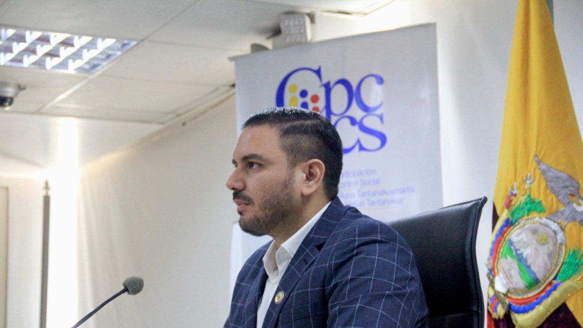 El presidente del CPCCS, Andrés Fantoni, es uno de los convocados por Fiscalización.