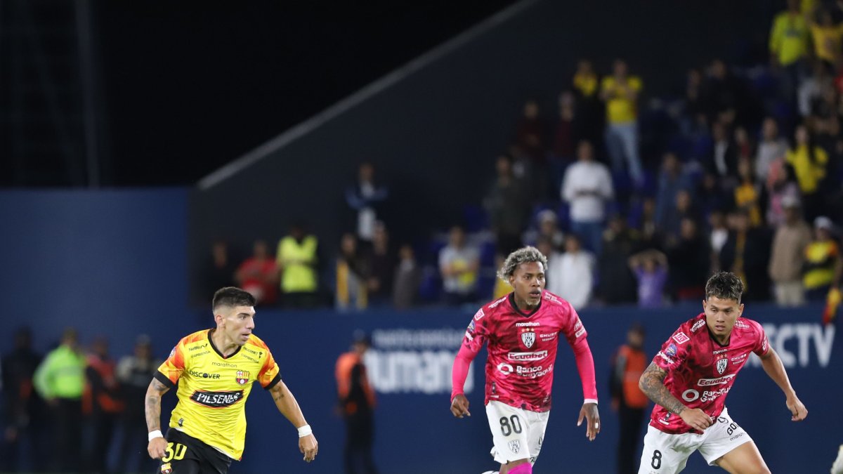 Barcelona se aferra a la victoria de Orense ante Independiente del Valle, para llevarse la primera etapa.