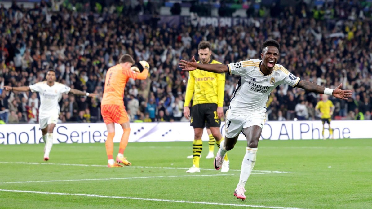 El brasileño Vinícius Jr. selló la victoria en Wembley.