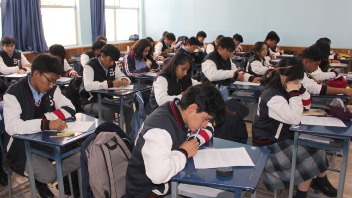 En 20 unidades educativas municipales están disponibles 1.780 cupos.