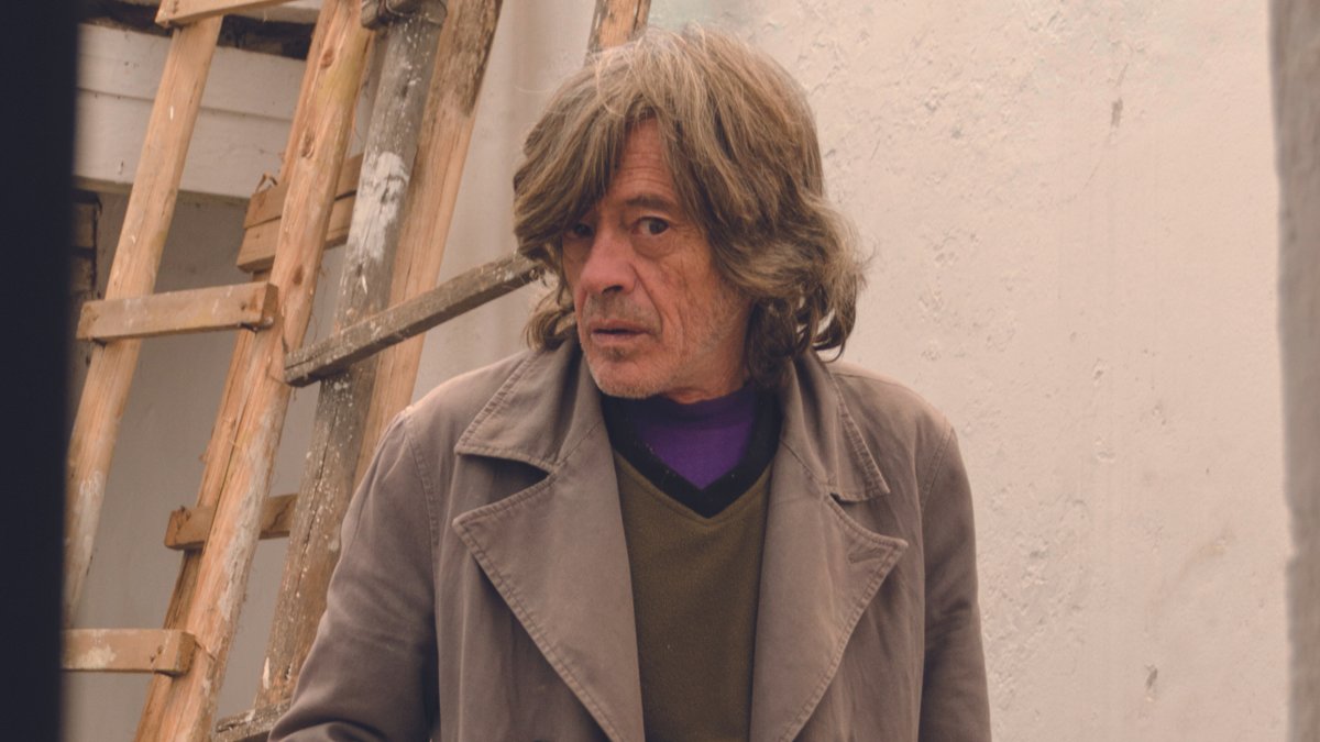 Varea, quien falleció en 2020, creó a punta de papel y tinta su propio universo artístico