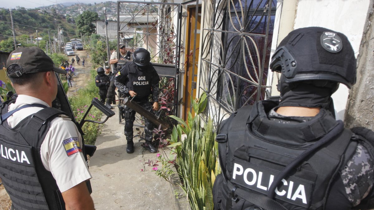 Los uniformados ejecutaron la intervención durante la mañana de este miércoles 5 de junio.