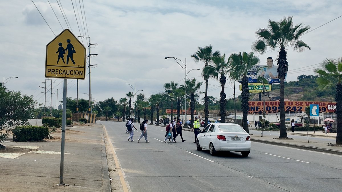 Durante las últimas semanas se ha reportado el incremento de peatones por los estudiantes