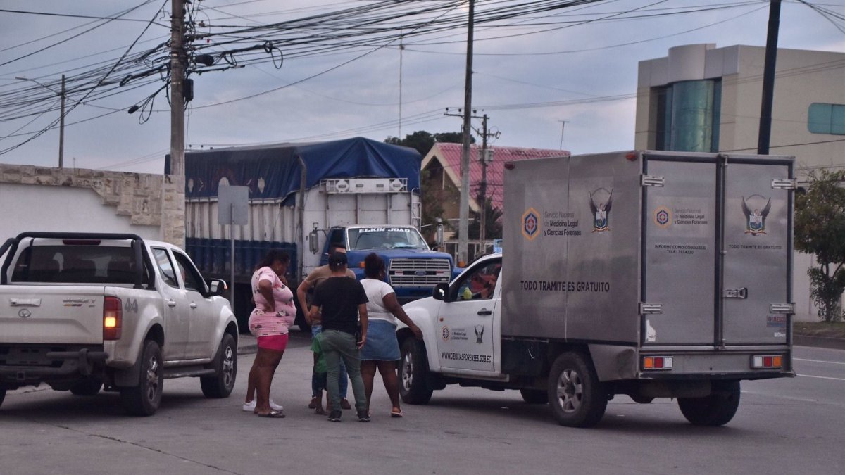 Crimen. El cuerpo de la víctima fue encontrado flotando en el mar.