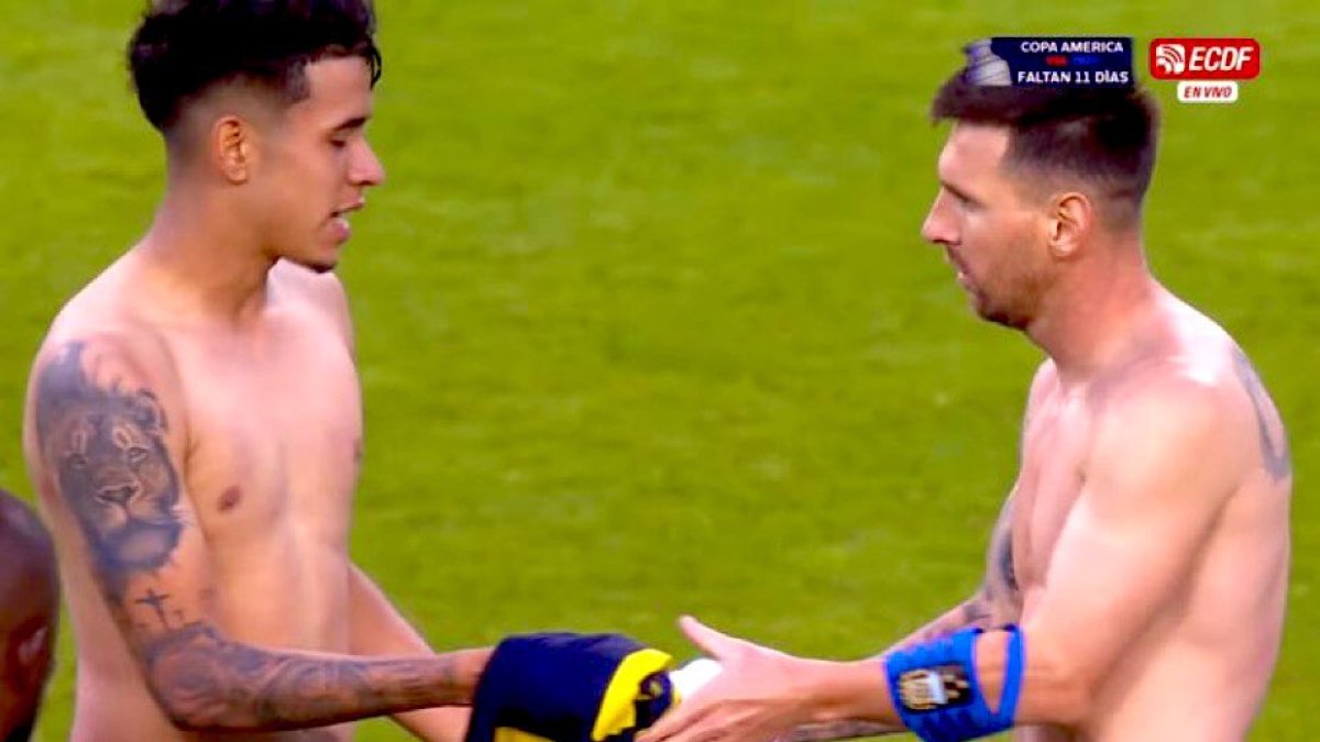 Kendry Páez el 10 de Ecuador ante el 10 de Argentina, Lionel Messi y un intercambio de camiseta soñado.