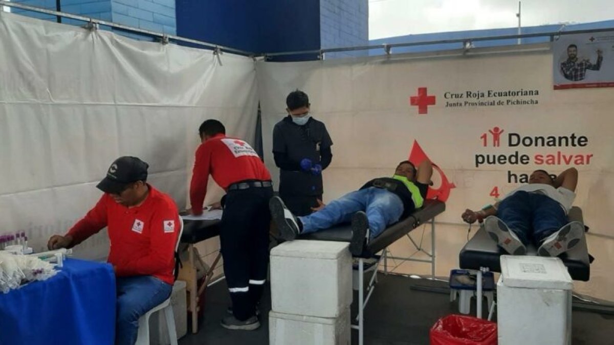Los puntos de donación de sangre atienden desde las 09:00 hasta las 15:45.