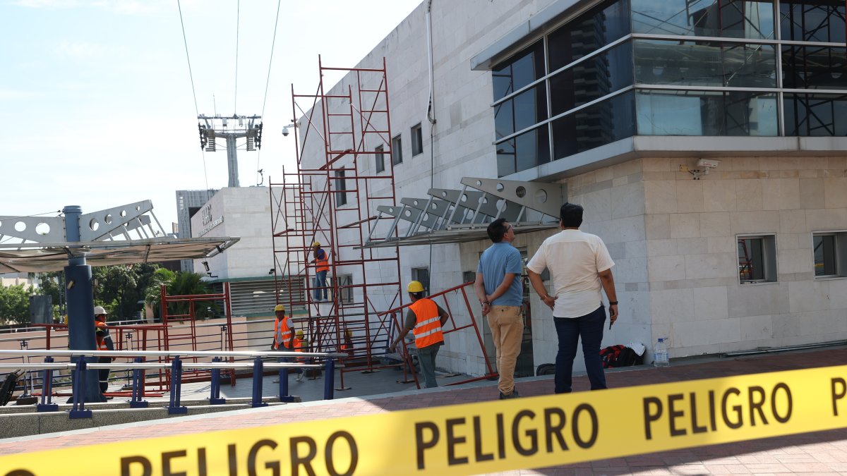 Supervisión. Trabajos en la fachada del MAAC se ejecutan desde el lunes 10 de mayo.