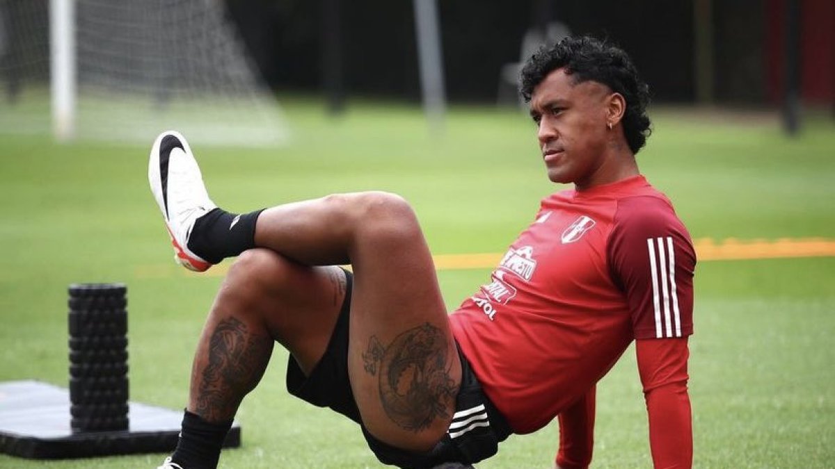 Renato Tapia acaba contrato con Celta de Vigo el 30 de junio.