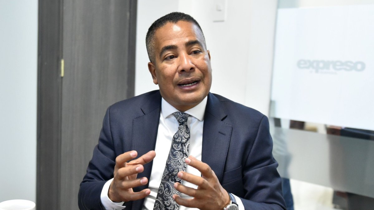 Bolívar Armijos participará por segunda vez en las elecciones presidenciales.