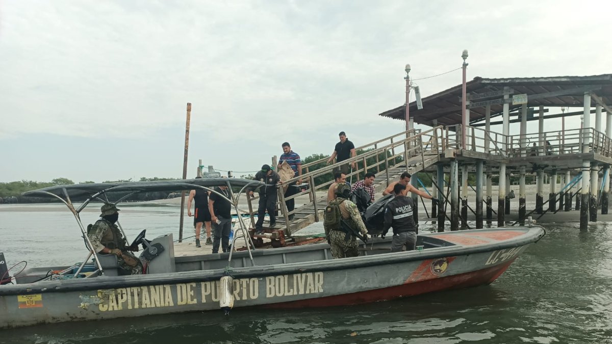 La joven policía llevaba seis días desaparecida en Puerto Bolívar.