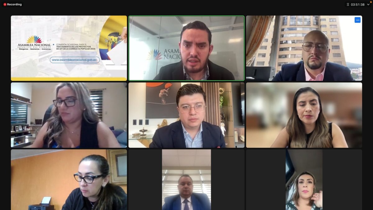 Los expertos hicieron sus observaciones y recomendaciones ante la Comisión Multipartidista de la Asamblea.