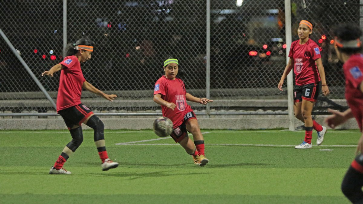 En conducción, la volante Deisy Zambrano es la encargada de la creación y construcción de juego.