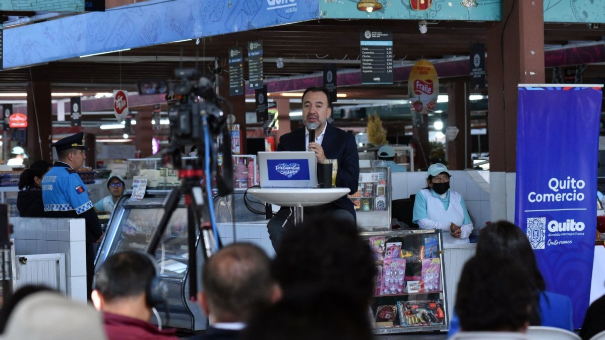 Pabel Muñoz anunció los cambios en su equipo de trabajo durante su informe del 17 de junio de 2024.