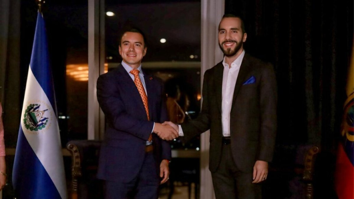 El presidente de Ecuador, Daniel Noboa, con su par salvadoreño, Nayib Bukele, en San Salvador, hace pocas semanas.