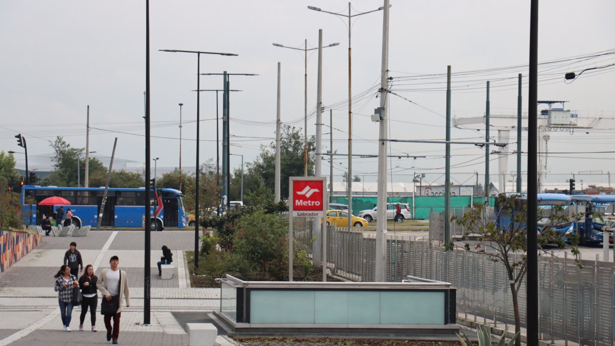 La estación Labrador es la última en el extremo norte de la ruta del metro. El alcalde Pabel Muñoz plantea ampliar el recorrido hacia La Ofelia.
