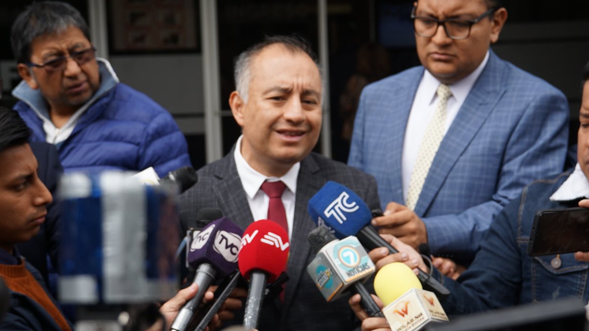 El legislador de ADN dijo que hay alertas de que en la Asamblea Nacional se estaría tratando de declarar la incapacidad mental del presidente Daniel Noboa.