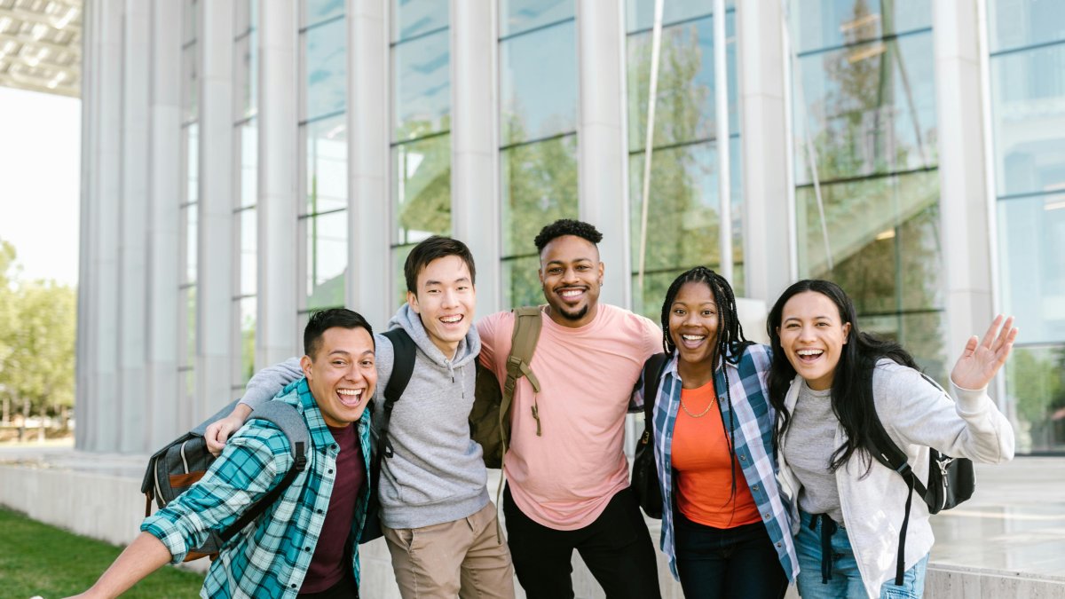 Irlanda ofrece becas a los ecuatorianos para estudiar maestrías