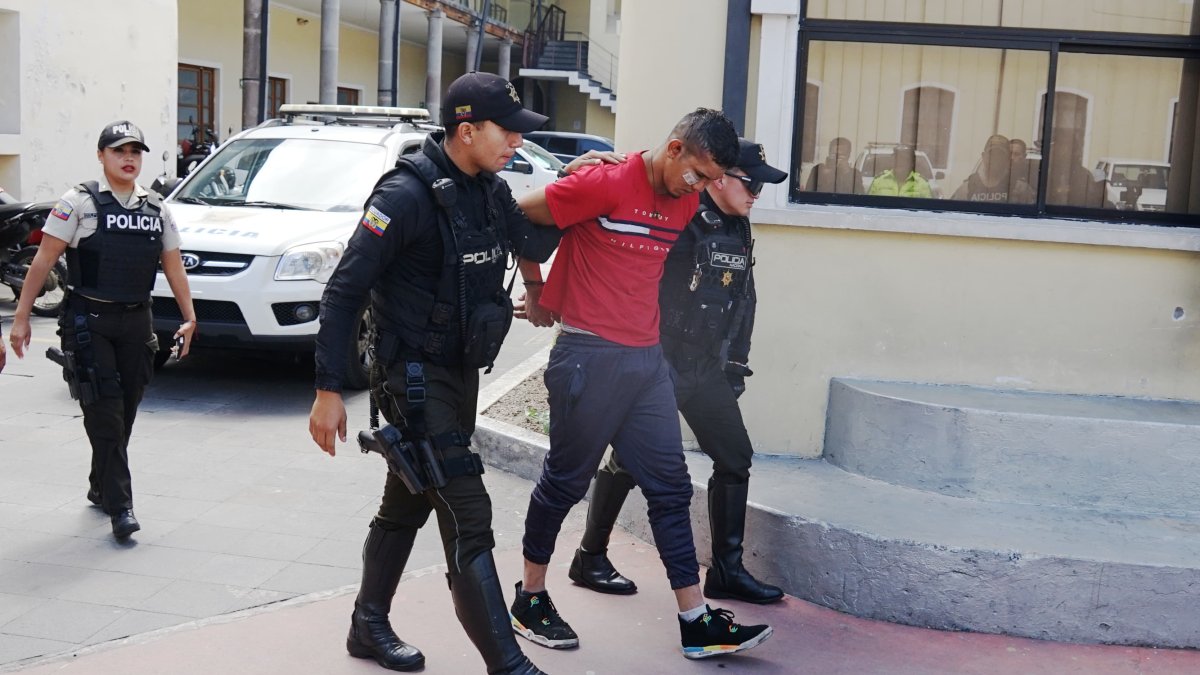 El detenido fue llevado al Distrito Manuela Sáenz, centro de Quito