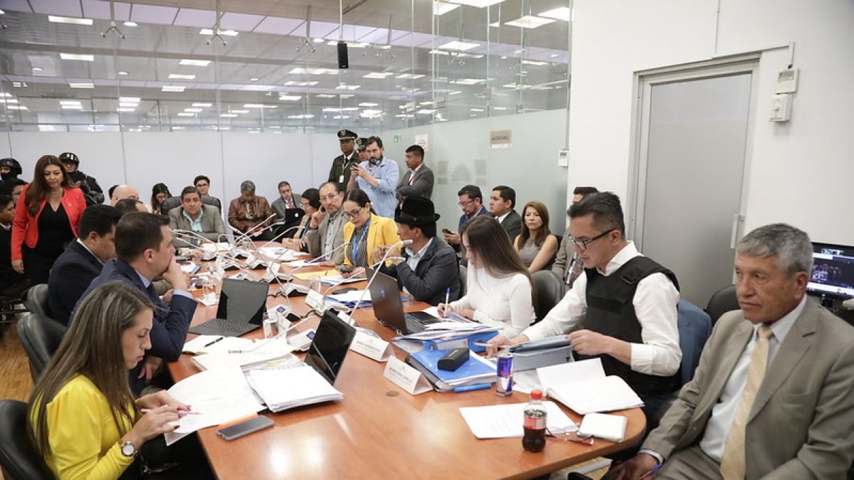 Del 22 al 26 de junio es el periodo para que Fiscalización elabore y entregue el informe final de la sustanciación del juicio político.