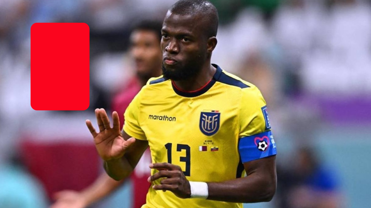 Enner Valencia salió del partido con una roja.