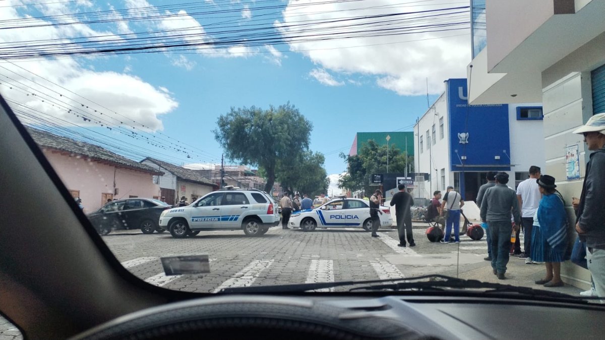 El hecho violento se registró en una Unidad de Policía Comunitaria en  Atuntaqui