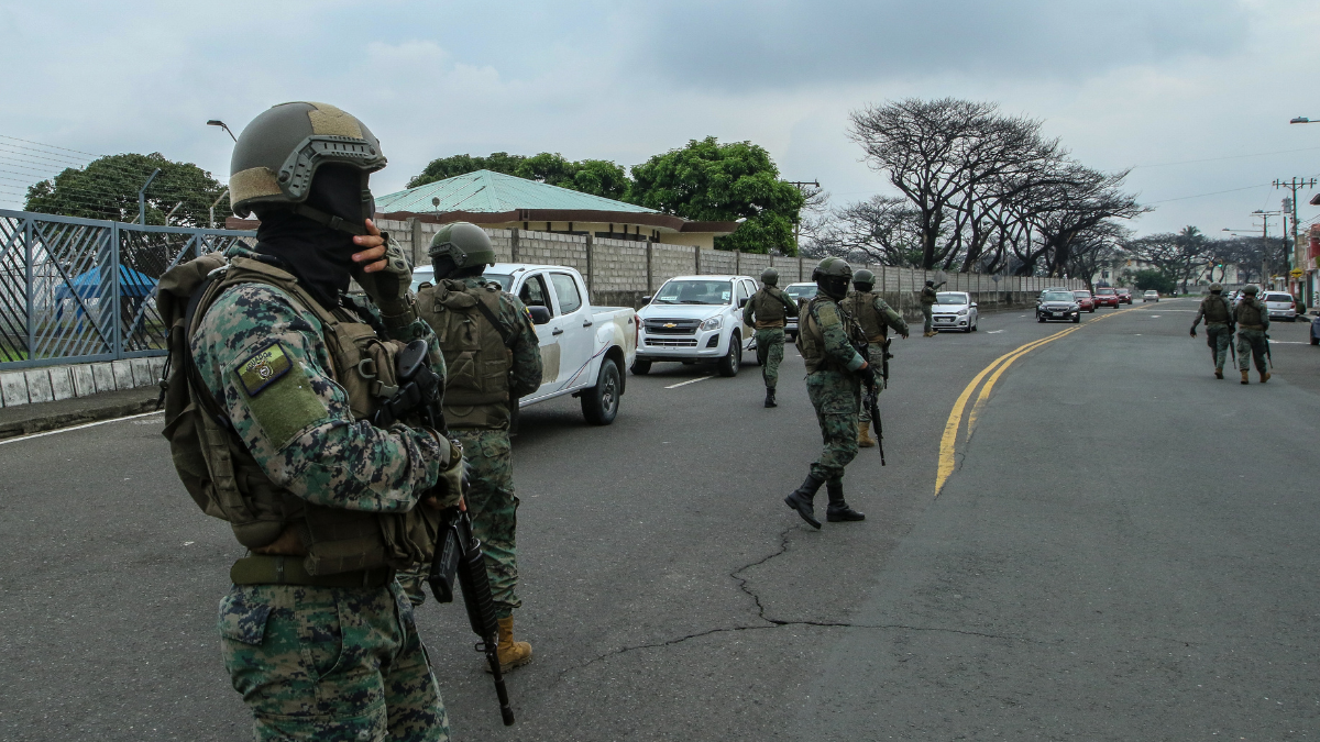 Referencial. Fuerzas Armadas.