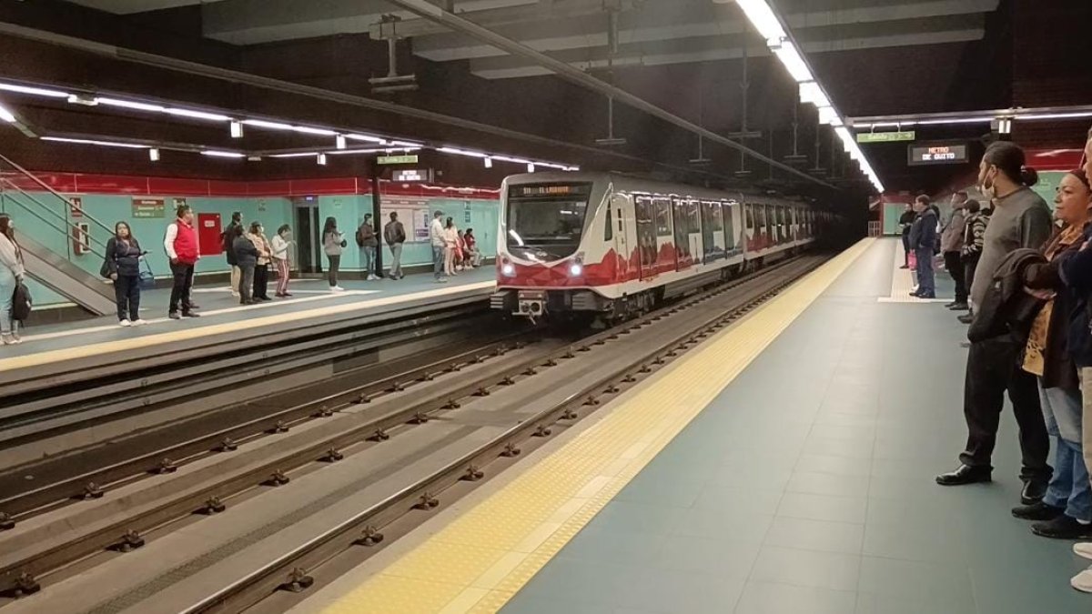 El metro de Quito ya supera los 28.6 millones de viajes, en 207 días de operación.