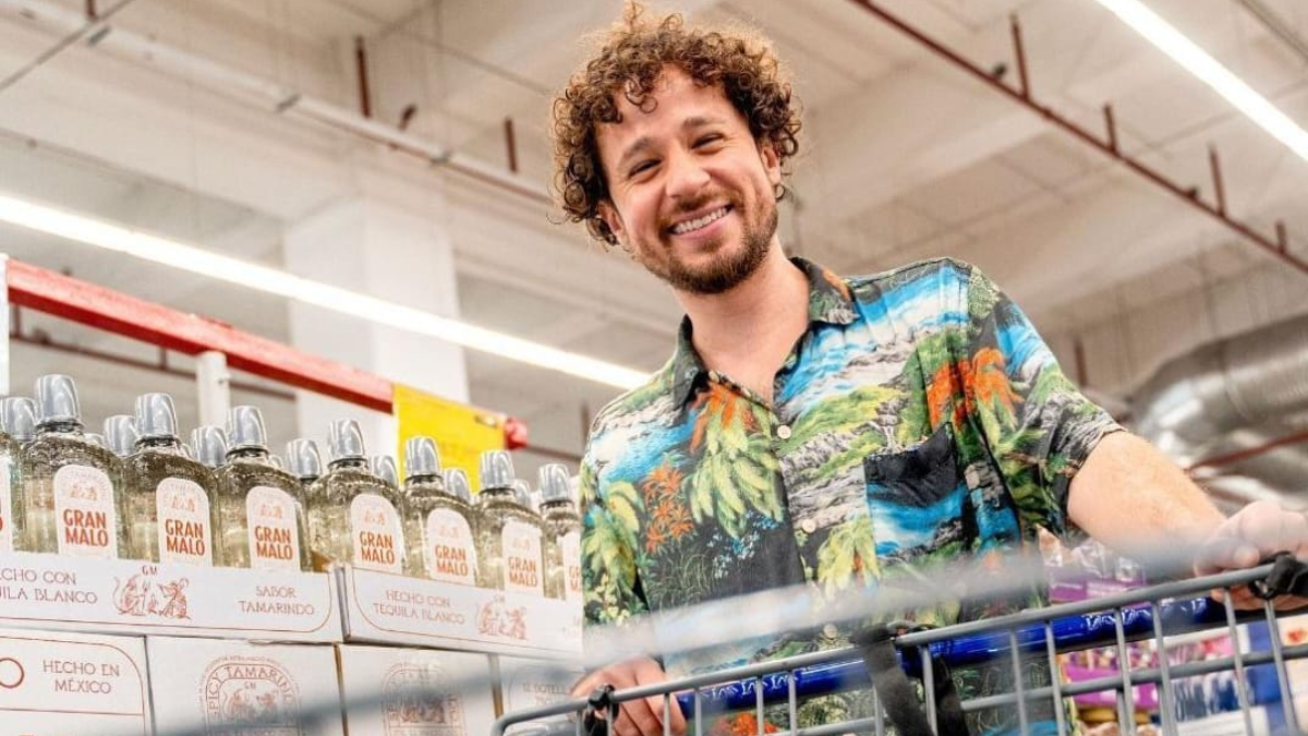 Luisito Comunica está en Ecuador promocionando su tequila