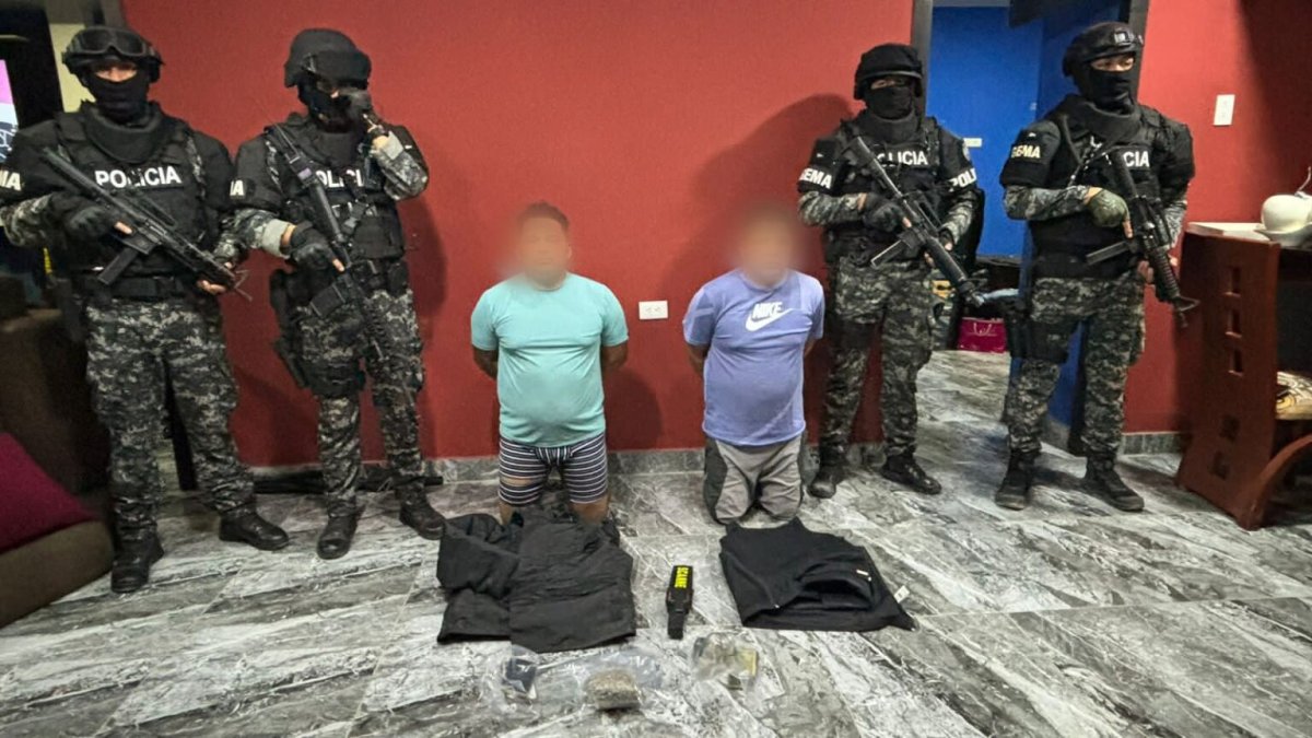 Entre los indicios hallados en un inmueble constan 325 cartuchos de 9 milímetros.