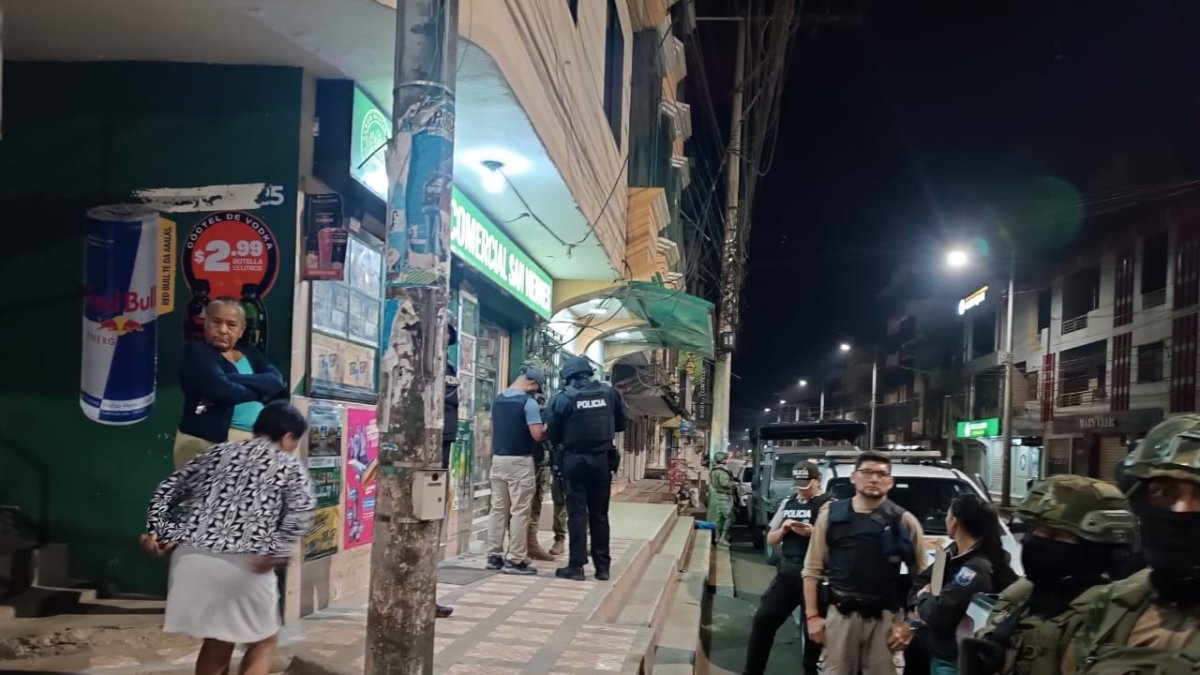 El bloque de Seguridad de la provincia Azuay y Guayas coordinó acciones para realizar varios allanamientos.