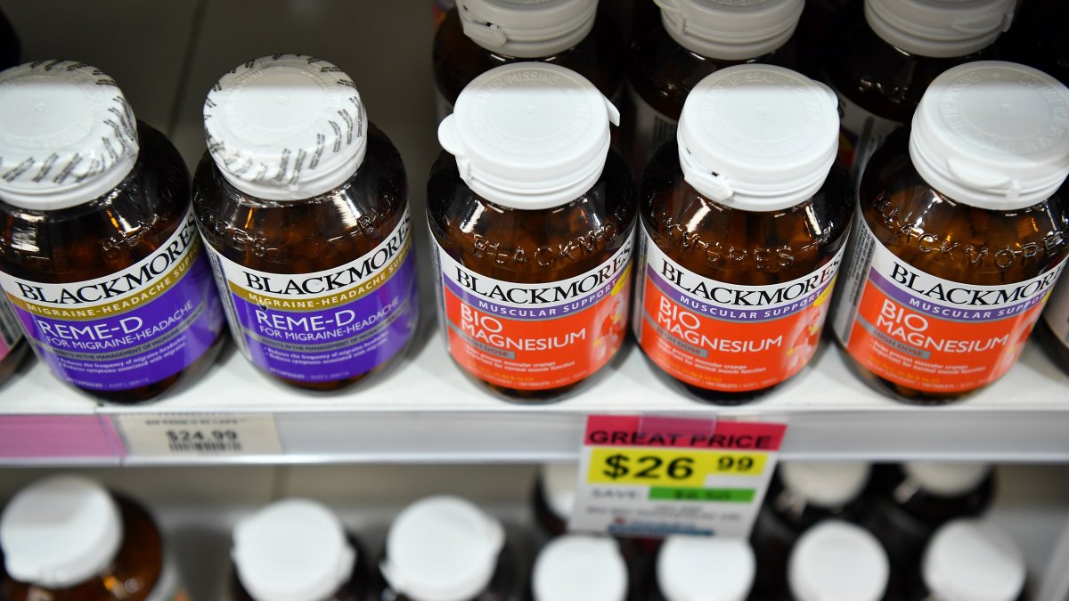 Muchos adultos toman complejos multivitamínicos con al esperanza de mejorar su salud.