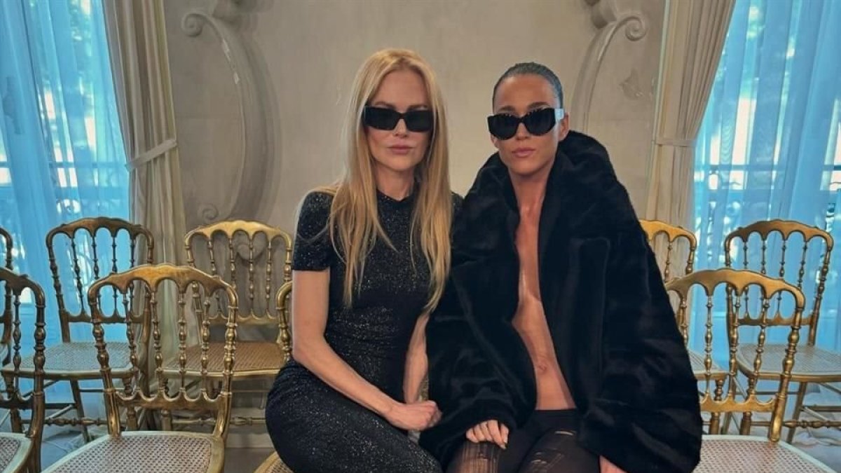 Nicole Kidman y Katy Perry en el desfile de Balenciaga.