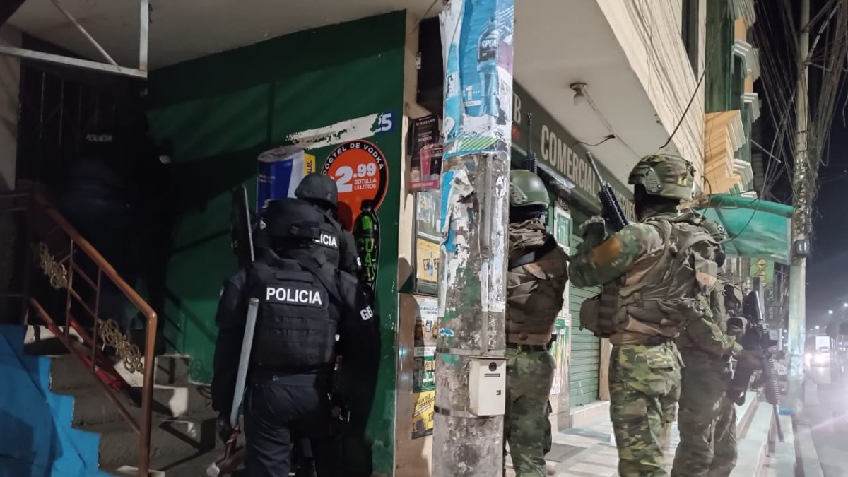 El Bloque de Seguridad realizó los allanamientos en Camilo Ponce Enríquez esta semana antes de la masacre.