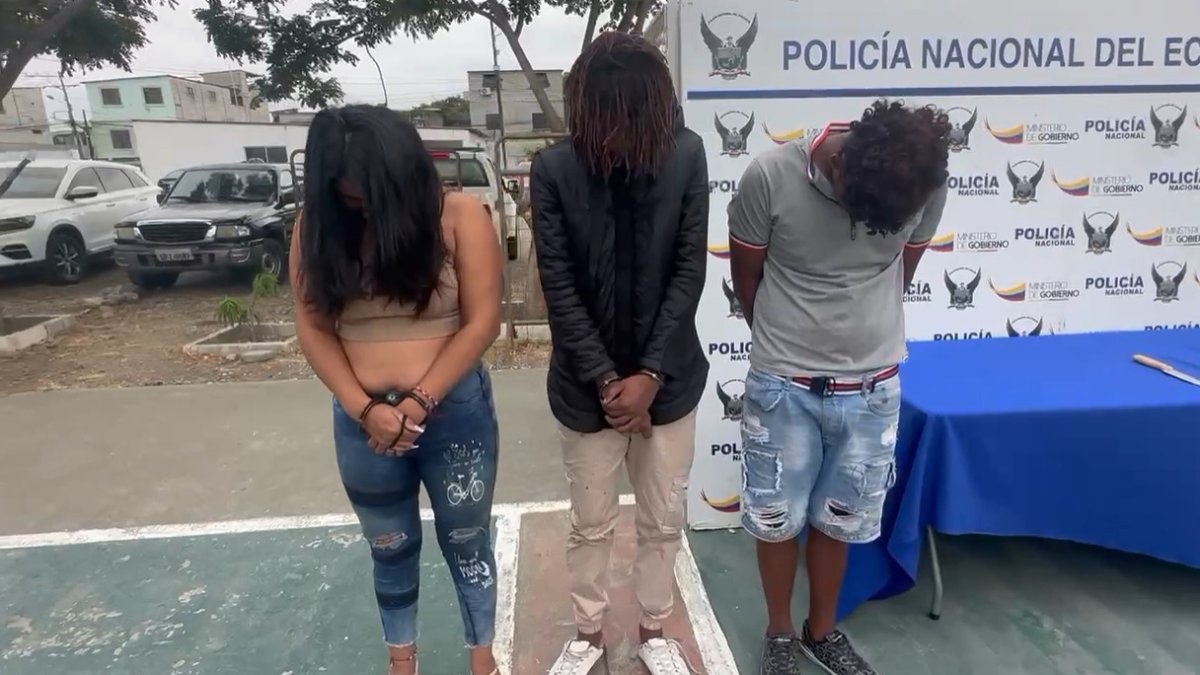 Tres personas que cuidaban a secuestrados fueron capturados en el Guasmo Sur de Guayaquil.
