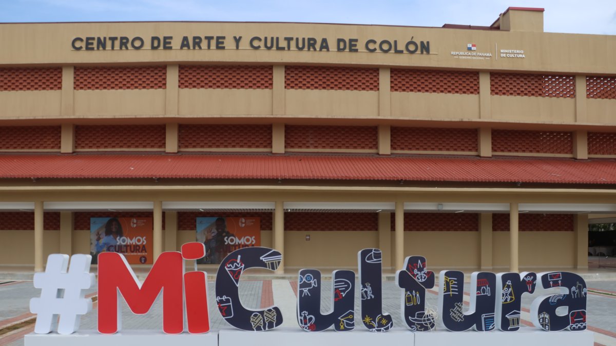 Centro de Arte y Cultura de Colón durante su inauguración este lunes, en la ciudad de Colon.