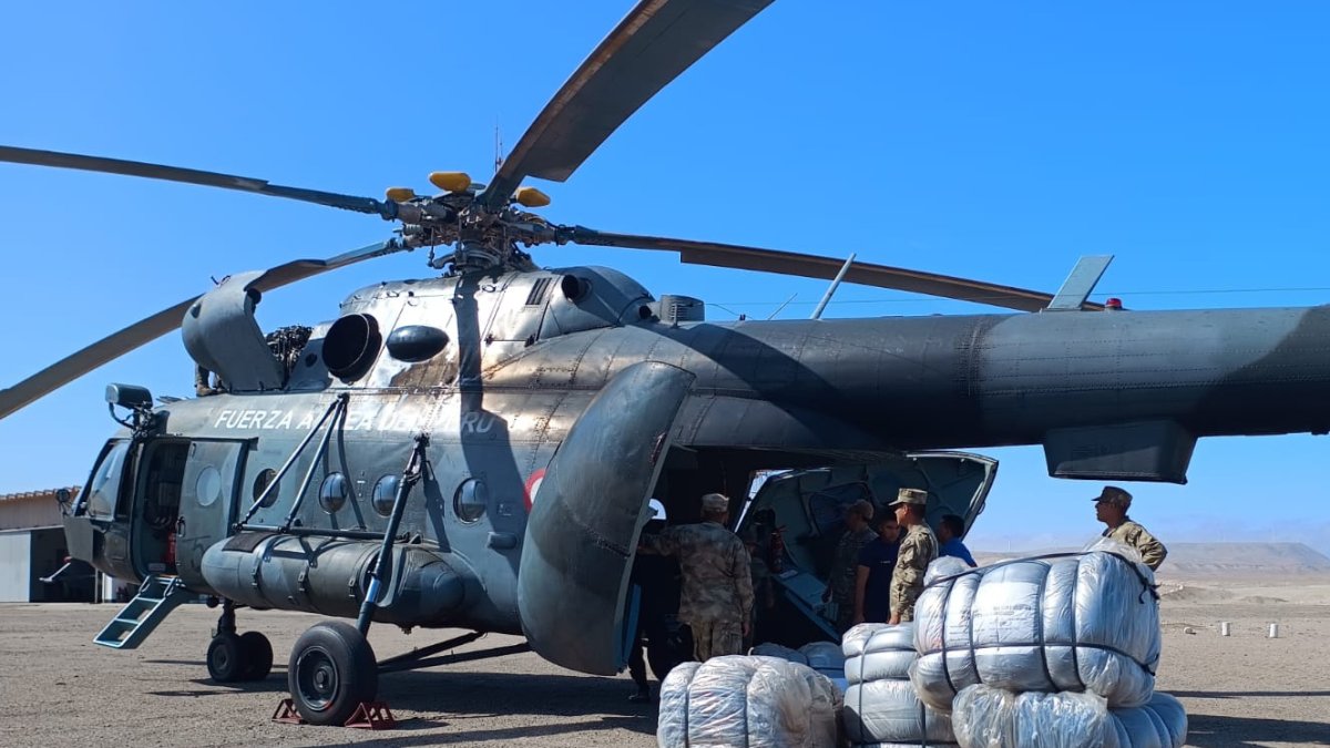 Arequipa. Un cargamento de ayuda llega a la población afectada tras el sismo y fue enviada por el Gobierno.