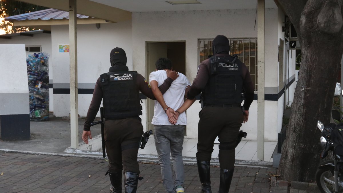 Sujetos disfrazados de policías intentaron secuestrar a un ciudadano en Samborondón. 