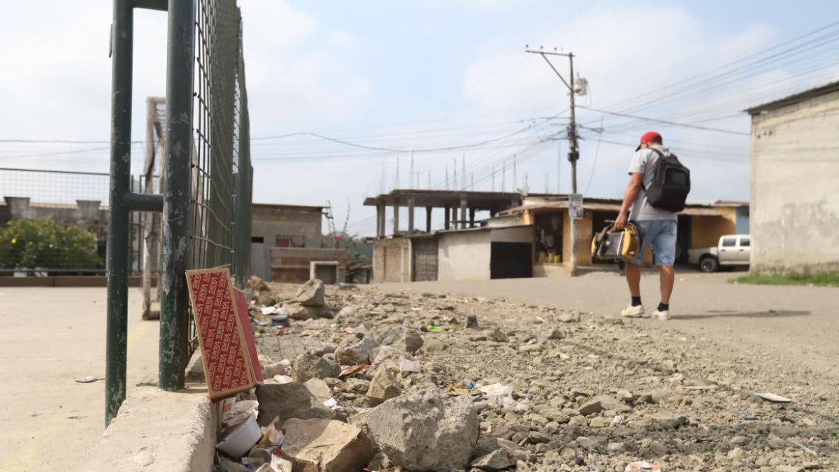 Esta es la cancha de Flor de Bastión en la que se registró el asesinato.