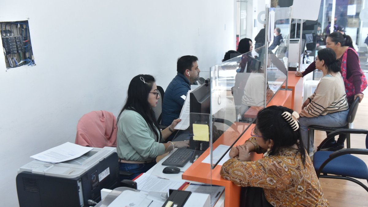 Los balcones de servicios del Municipio están habilitados. El trámite también se lo hace en internet.