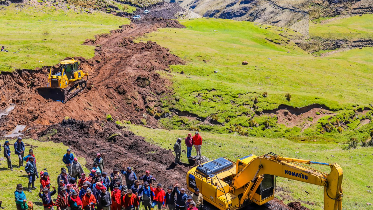 Empezaron los trabajos en la nueva vía que unirá a  la Sierra con la Costa.