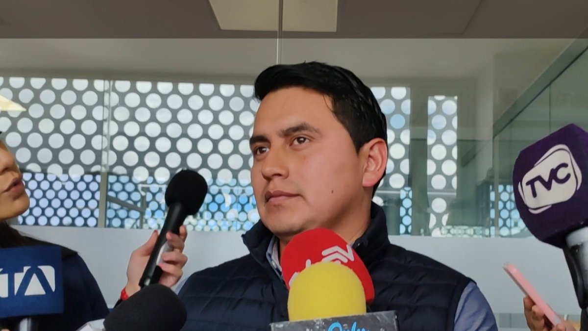 Legisladores están a la expectativa de lo que la Comisión multipartidista cambie en el informe final sobre las reformas de la consulta popular.