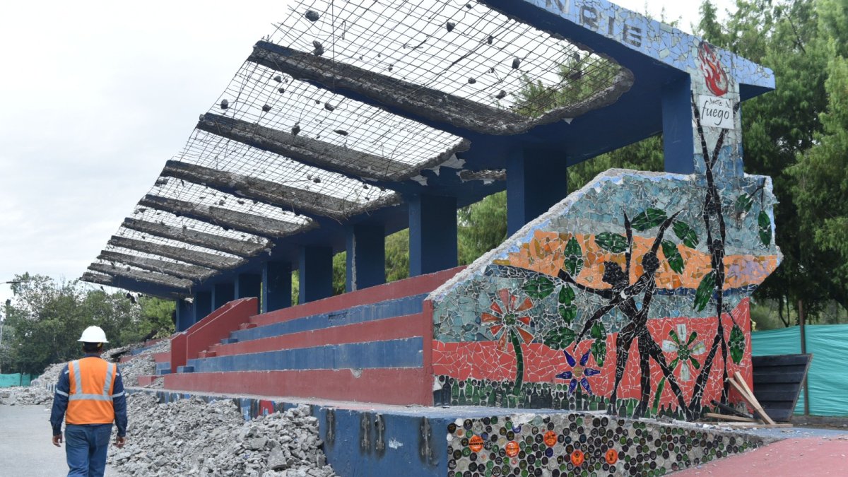 El martes 18 de junio de 2024, el Municipio de Quito inició la demolición de la tribuna de Los Shyris