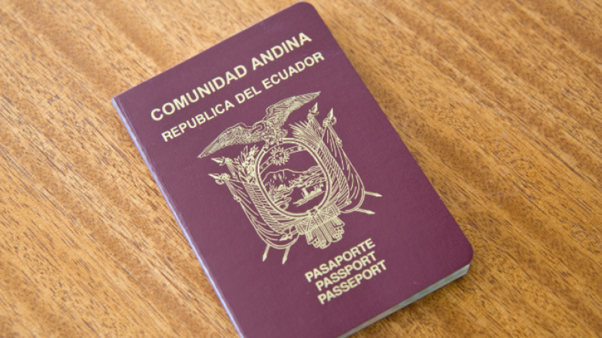 Entre los trámites consulares que se pueden realizar está el pedido de un pasaporte de emergencia.