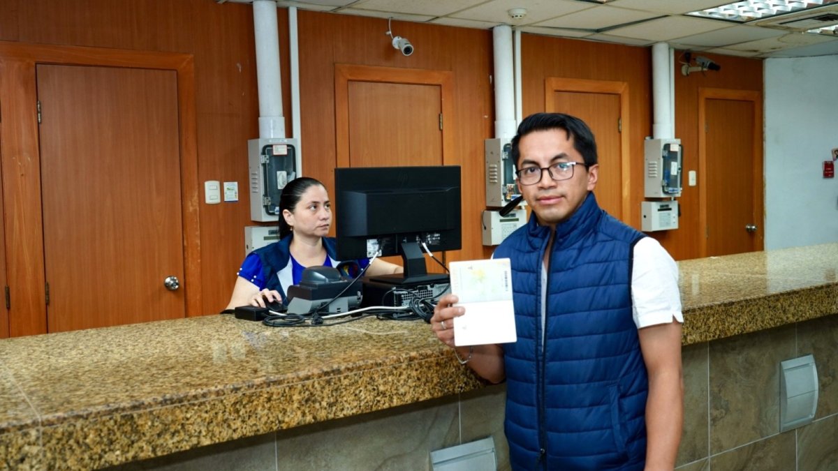 Esta semanas, los primeros usuarios acudieron ya a las nuevas agencias habilitadas.