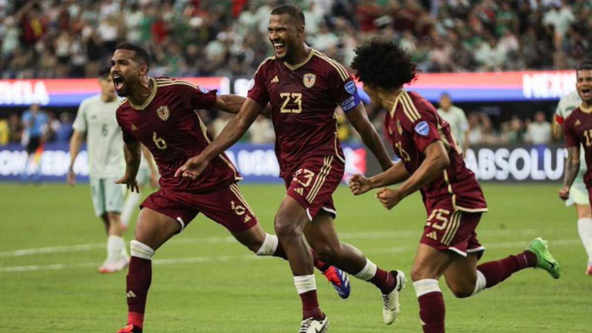 La Vinotinto que dirige Fernando Batista se apoderó del grupo B con puntaje ideal.