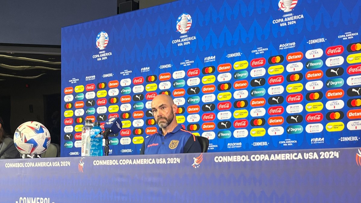 El DT técnico de la Tri elogió el partido que jugaron los seleccionados ante Argentina