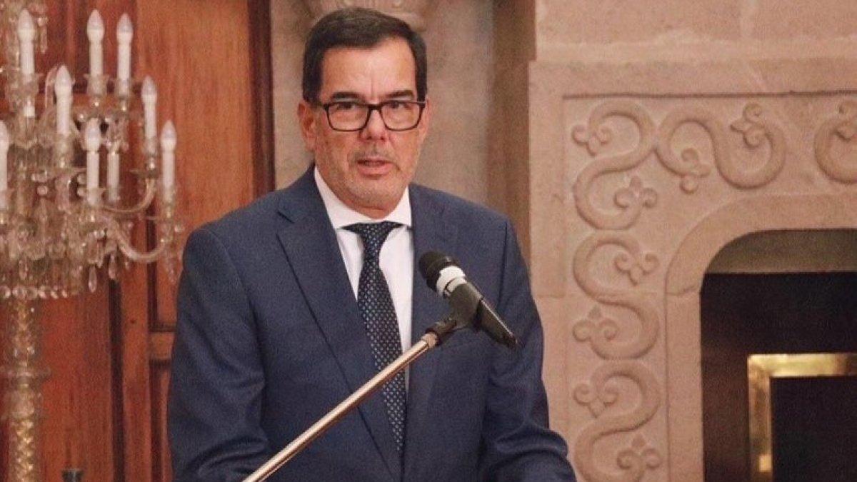 Eduardo Peña, presidente del Consejo Directivo del IESS, justificó este 9 de julio de 2024 que tenpia que fiscalizar un hospital.