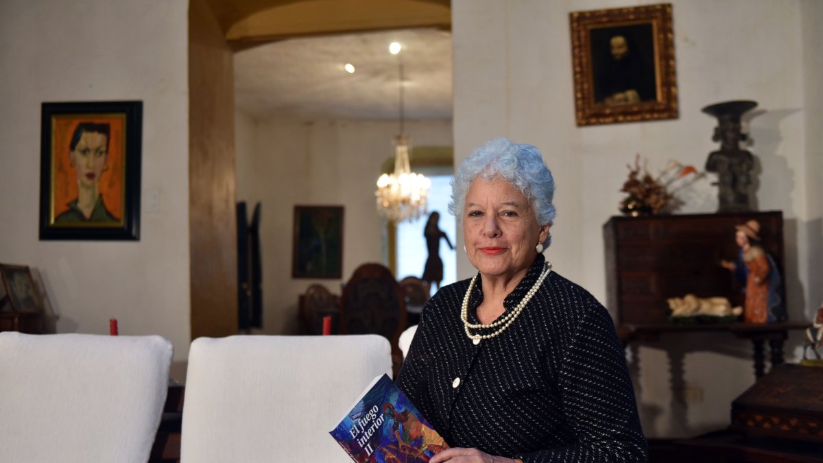 ´ Él fuego interior´ es el libro de Águeda Pallares sobre el mariscal Sucre