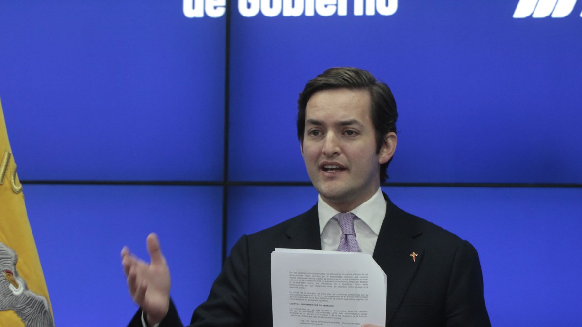 Esteban Torres, en sus funciones como viceministro de Gobierno, hablando sobre una pugna con la Asamblea Nacional.